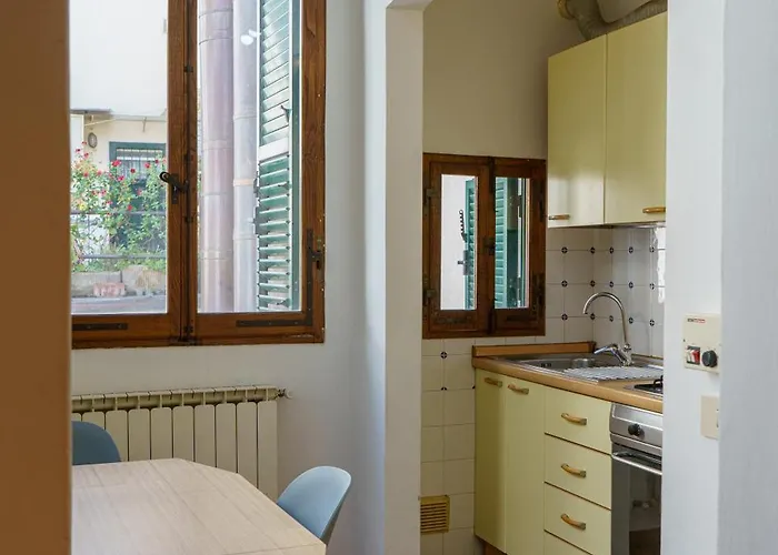 Central 1 Bedroom In The City Center